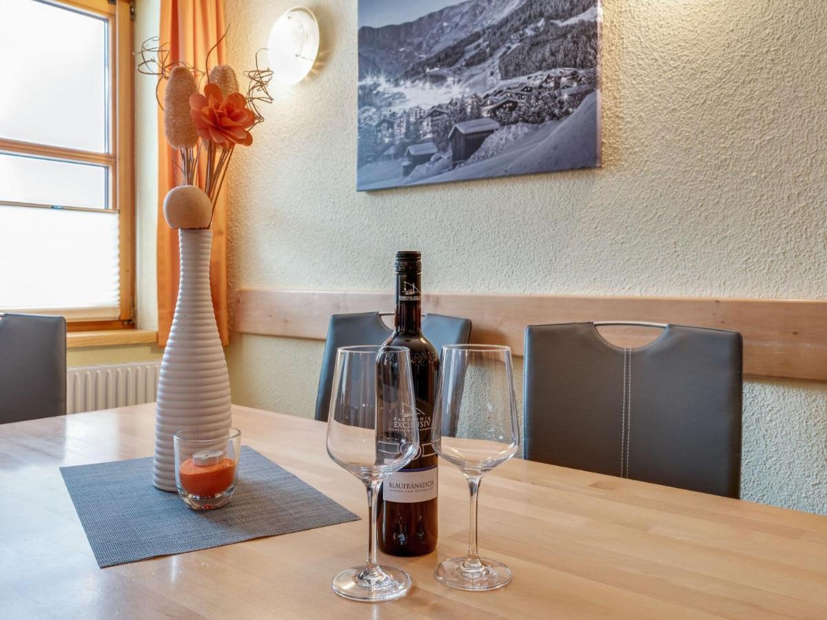 Apartment Lively Flat Near A Ski Resort In Fiss