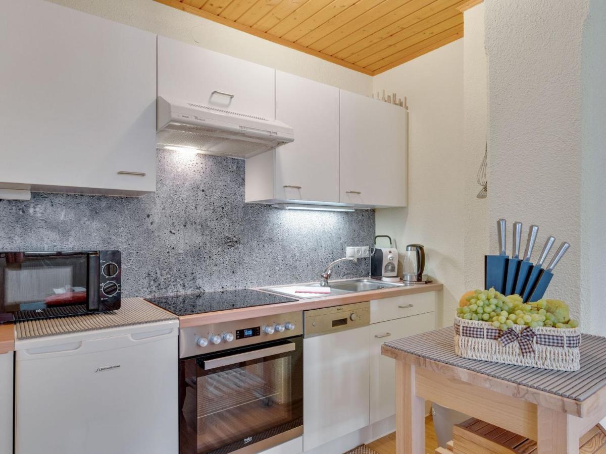 Lively Flat Near A Ski Resort In Fiss *